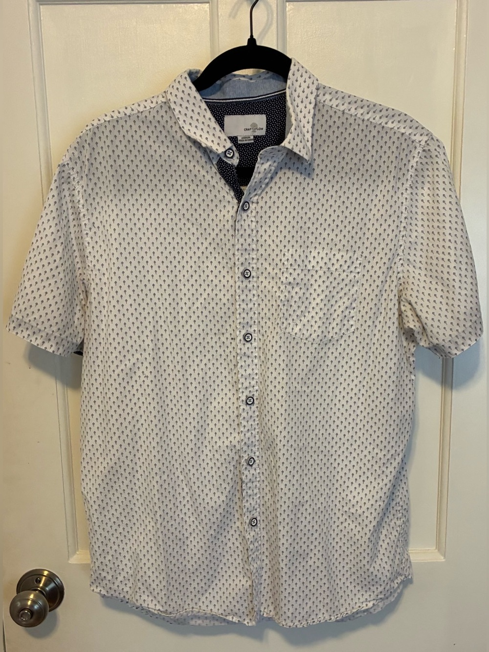 Craft + Flow Men's White Patterned Casual Button-Down Shirt - Medium